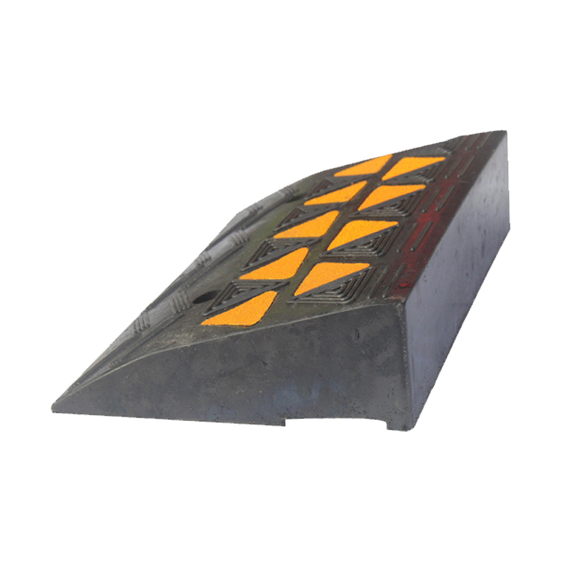 Hoge druk Weerstand Rolstoel Rubber Parking Oprit Voertuig Curb Ramp